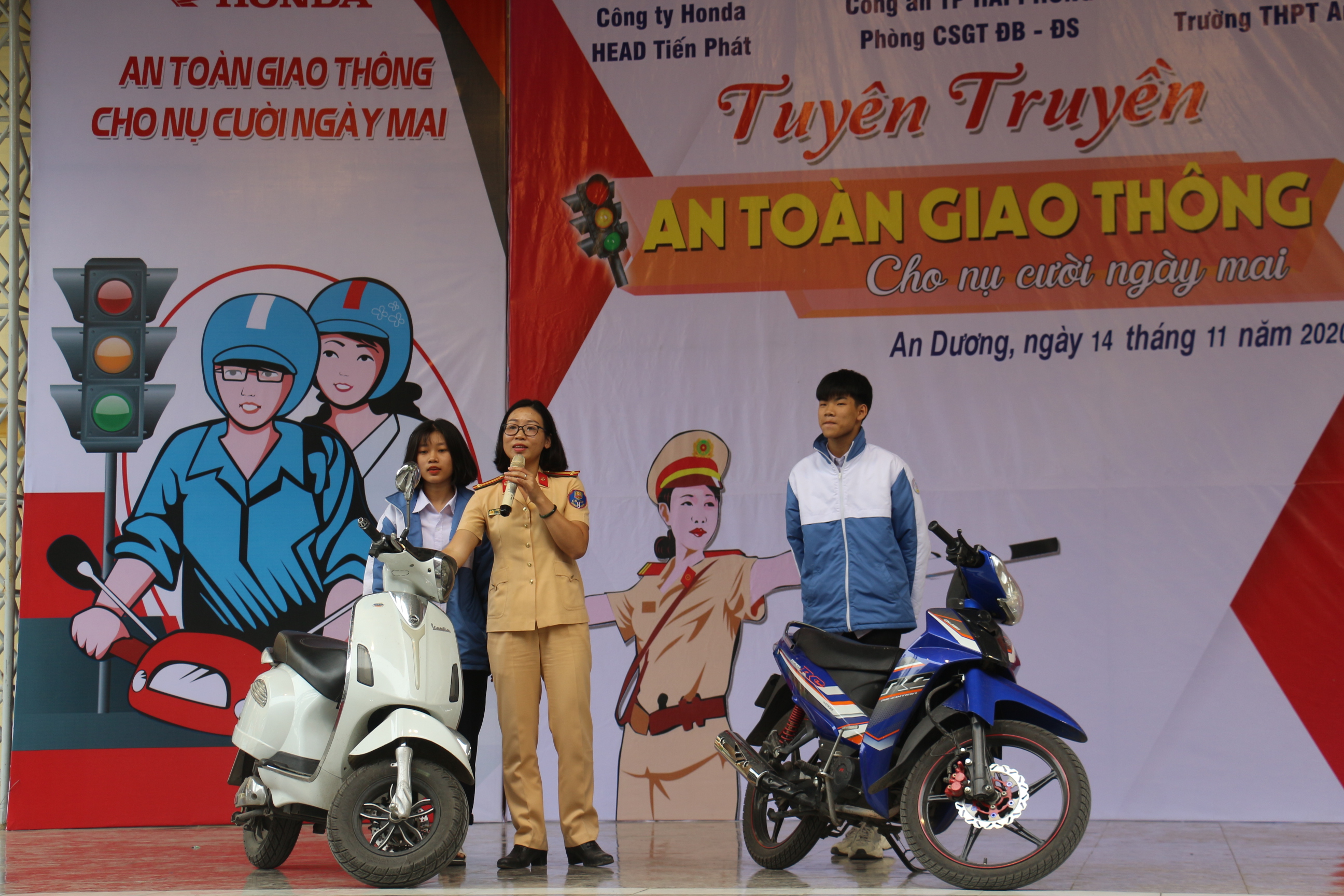 Tăng cường công tác tuyên  truyền , phổ biến  Luật Giao thông đường bộ cho người dân 